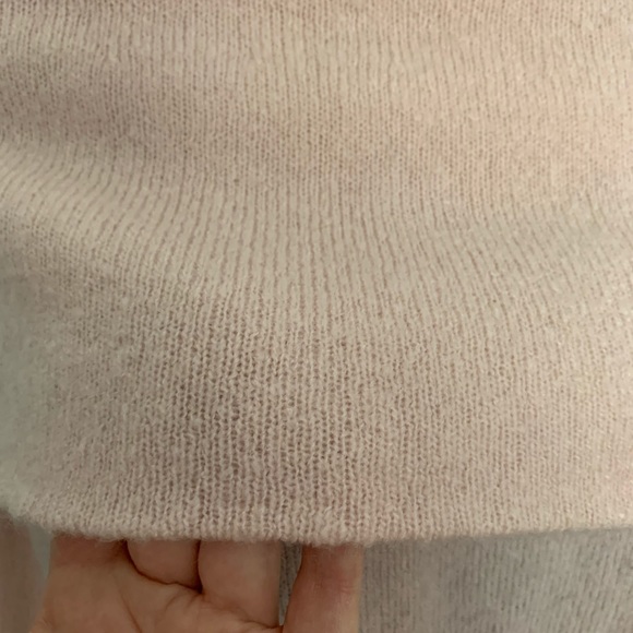 Express - Off the shoulder sweater - Picture 3 of 5